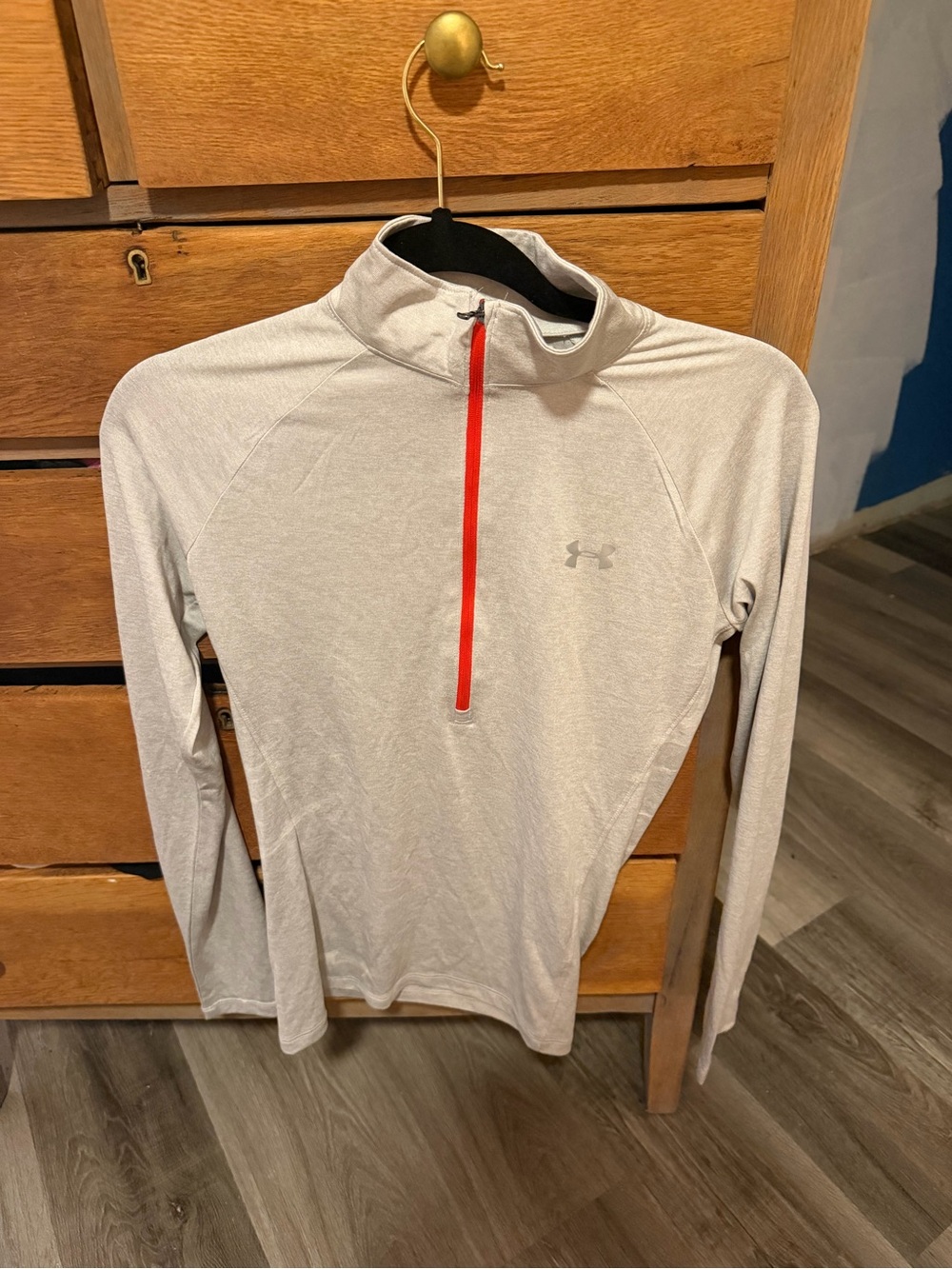 Under Armour Light Gray Quarter-Zip Pullover with Red Zipper